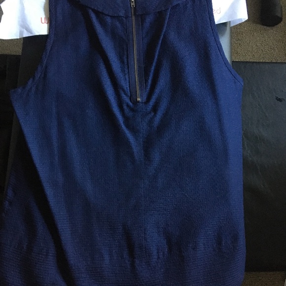 Beautiful JCrew silk and cotton  navy top! - Picture 7 of 10